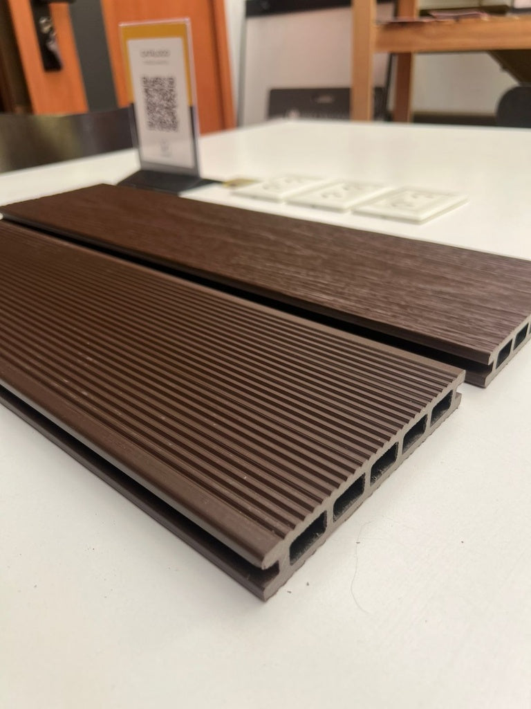 Deck WPC Co-Extruded Línea Mile con Alfajias, Clips y Tornillos M2: 87.900$